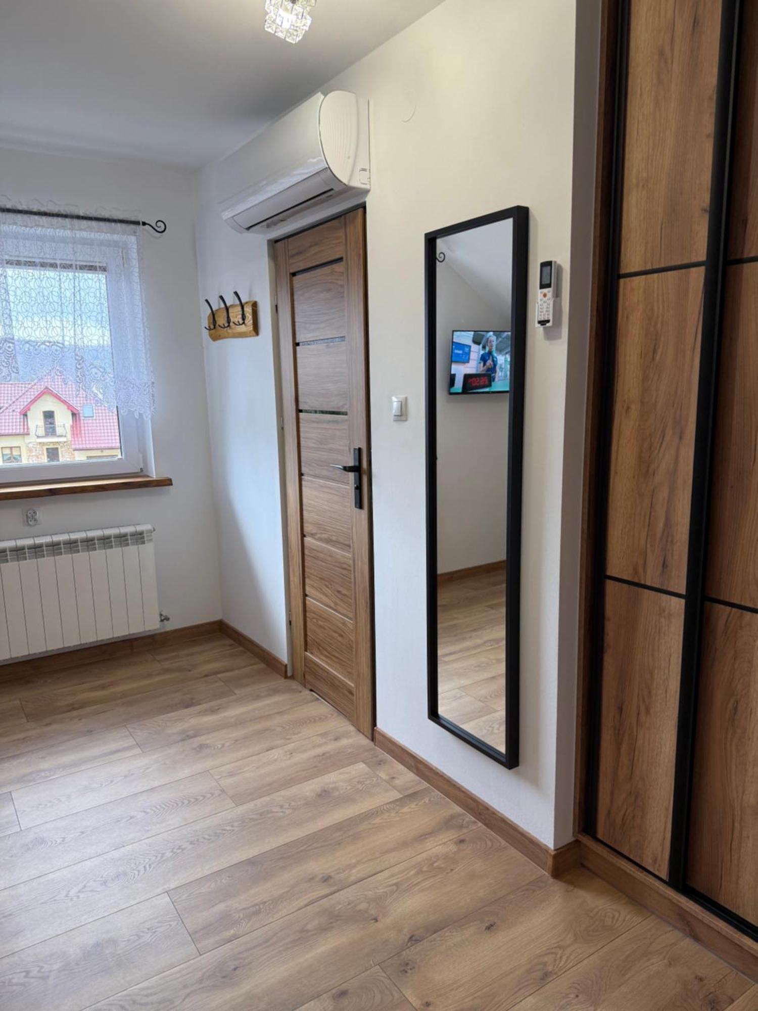Apartament Z Tarasem I Pokoje Klimatyzowane -Drozdowka Solina Solina  Eksteriør billede