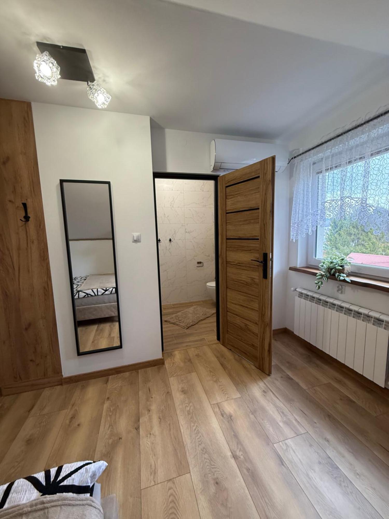Apartament Z Tarasem I Pokoje Klimatyzowane -Drozdowka Solina Solina  Eksteriør billede